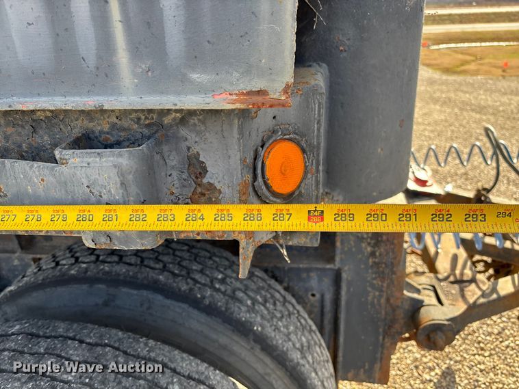 image for item DW7344 1993 Western Star 4900 crane grapple truck 