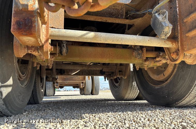 image for item DW7344 1993 Western Star 4900 crane grapple truck 