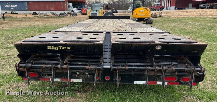 image for item DW7353 2017 Big Tex 22PH-25+5 equipment trailer