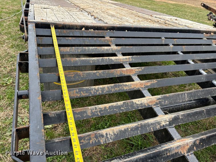 image for item DW7353 2017 Big Tex 22PH-25+5 equipment trailer