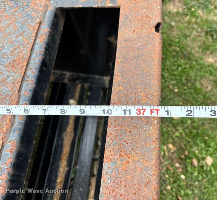 image for item DW7353 2017 Big Tex 22PH-25+5 equipment trailer