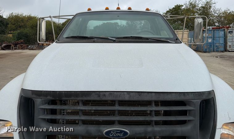 image for item DX5885 2000 Ford F750 truck cab and chassis