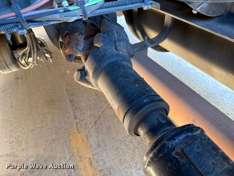 image for item DX5905 2018 Kenworth T680 semi truck