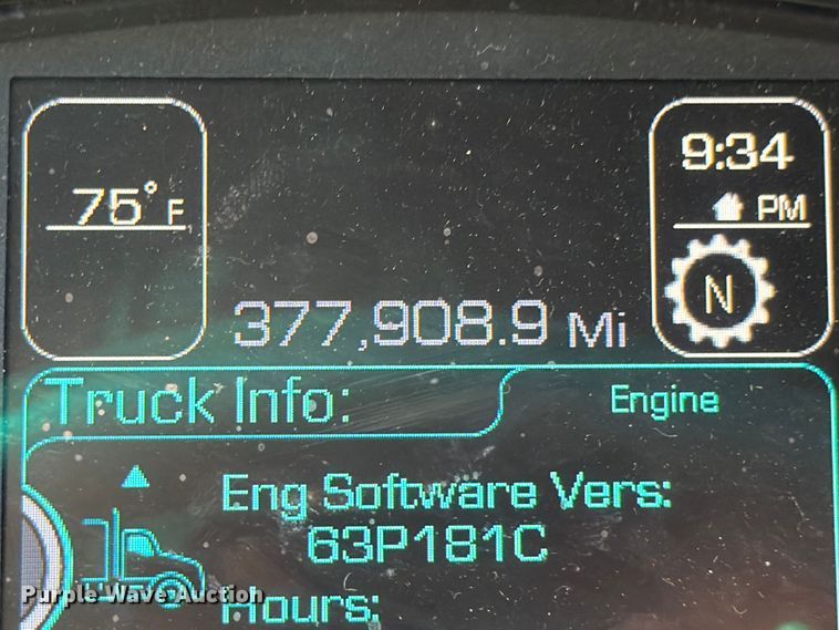 image for item DX5905 2018 Kenworth T680 semi truck