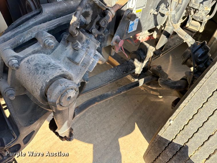 image for item DX5905 2018 Kenworth T680 semi truck