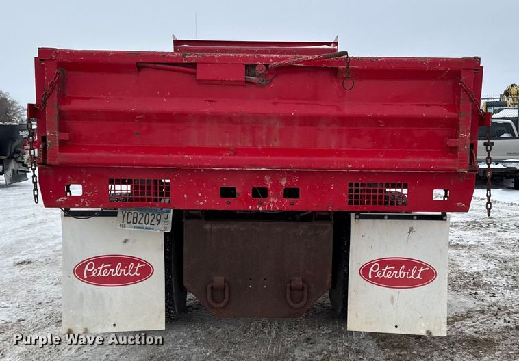 image for item EA2180 2001 Freightliner FL70 dump truck