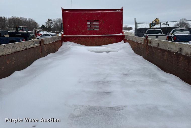 image for item EA2180 2001 Freightliner FL70 dump truck