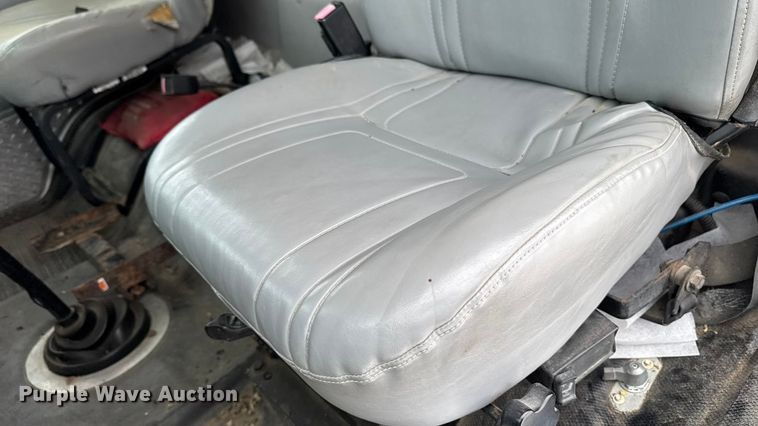 image for item EA2180 2001 Freightliner FL70 dump truck