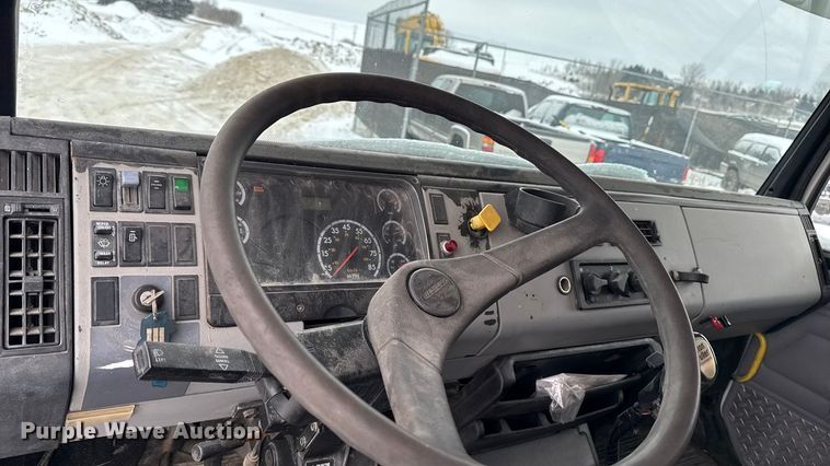 image for item EA2180 2001 Freightliner FL70 dump truck