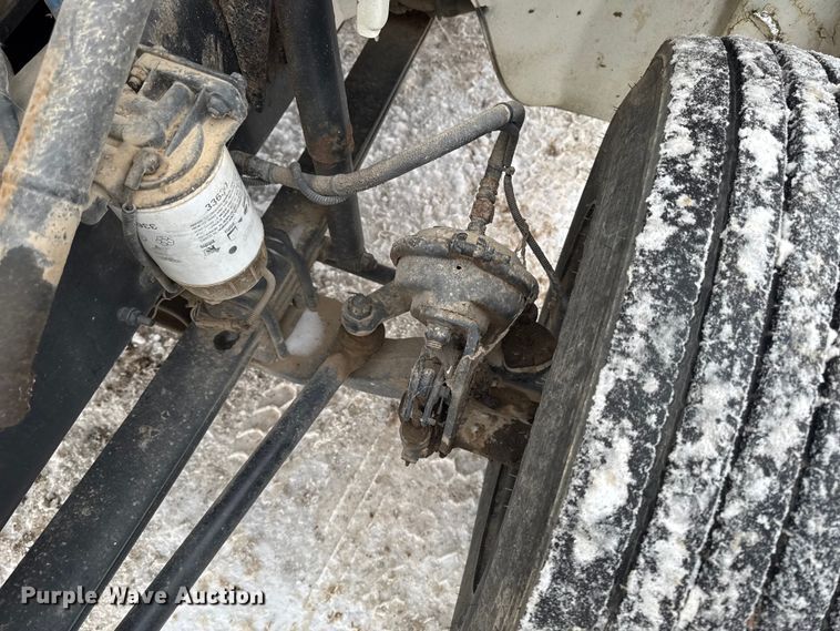 image for item EA2180 2001 Freightliner FL70 dump truck