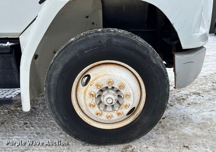 image for item EA2180 2001 Freightliner FL70 dump truck