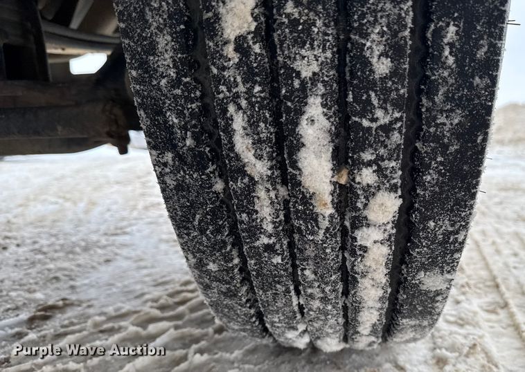 image for item EA2180 2001 Freightliner FL70 dump truck