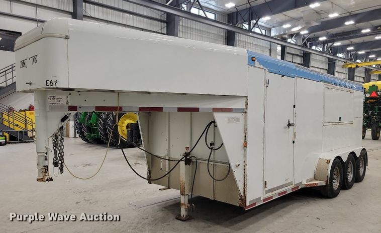 image for item EA2783 2010 Travalong livestock trailer