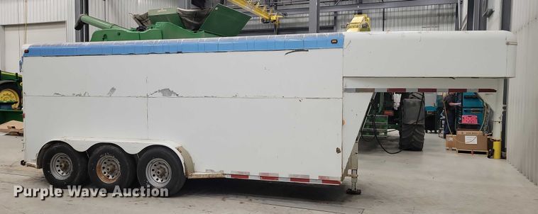 image for item EA2783 2010 Travalong livestock trailer