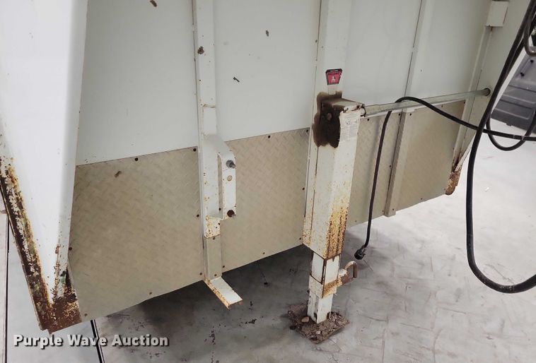 image for item EA2783 2010 Travalong livestock trailer