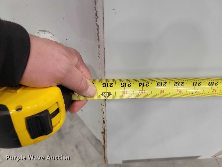 image for item EA2783 2010 Travalong livestock trailer