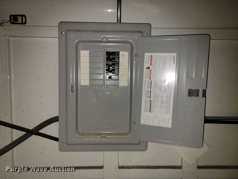 image for item EA2783 2010 Travalong livestock trailer