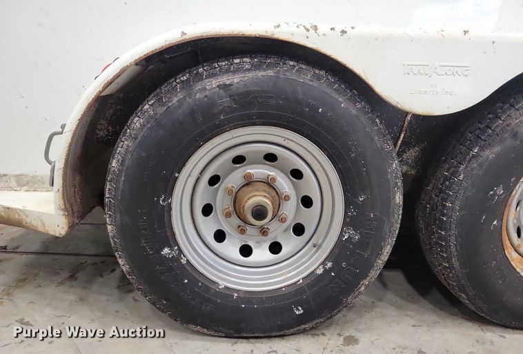 image for item EA2783 2010 Travalong livestock trailer