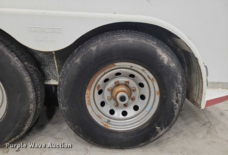 image for item EA2783 2010 Travalong livestock trailer