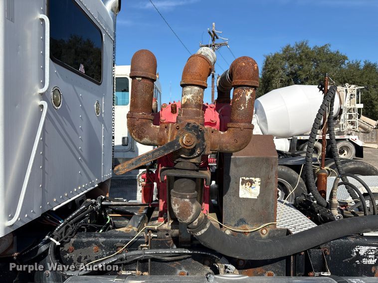 image for item EA7123 2008 Kenworth T800 semi truck