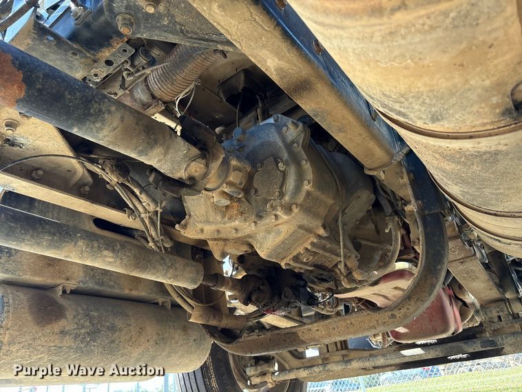 image for item EA7123 2008 Kenworth T800 semi truck