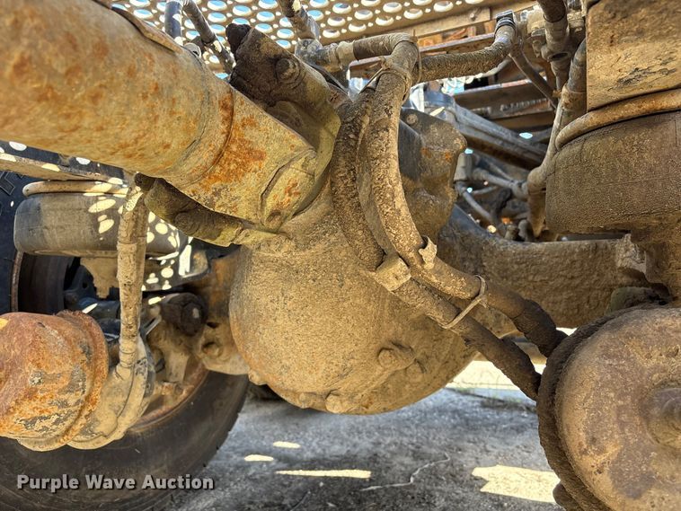 image for item EA7123 2008 Kenworth T800 semi truck