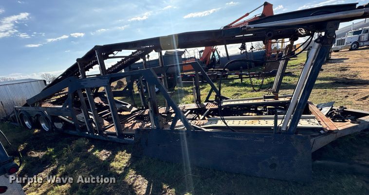 image for item EA7782 1991 Williams car carrier