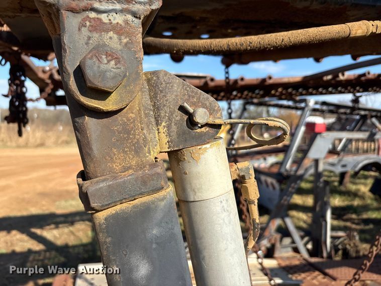 image for item EA7782 1991 Williams car carrier