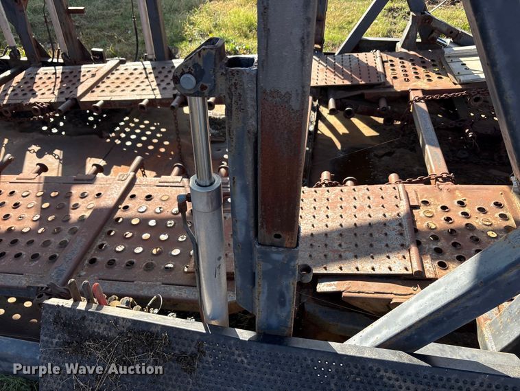 image for item EA7782 1991 Williams car carrier