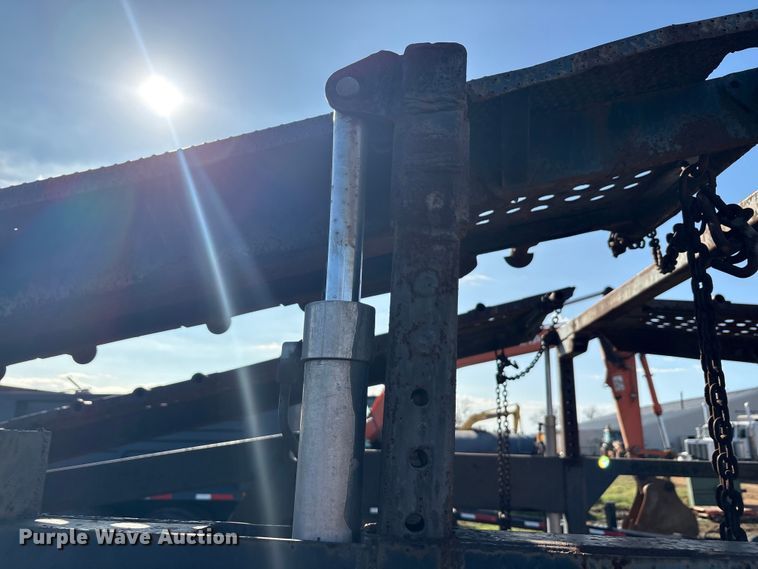 image for item EA7782 1991 Williams car carrier