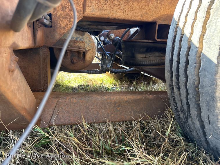 image for item EA7782 1991 Williams car carrier