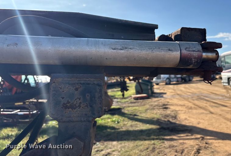 image for item EA7782 1991 Williams car carrier