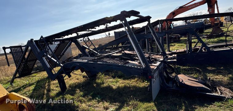 image for item EA7782 1991 Williams car carrier