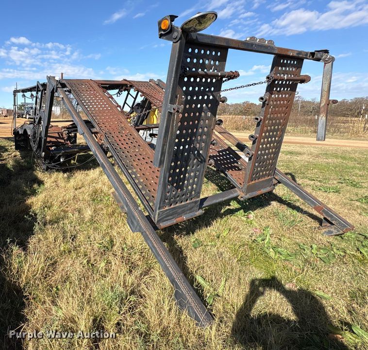 image for item EA7782 1991 Williams car carrier