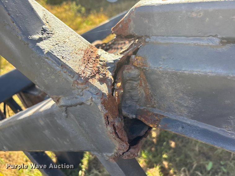 image for item EA7782 1991 Williams car carrier