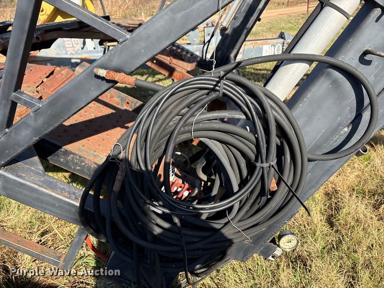 image for item EA7782 1991 Williams car carrier