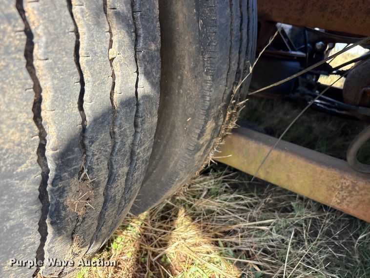 image for item EA7782 1991 Williams car carrier