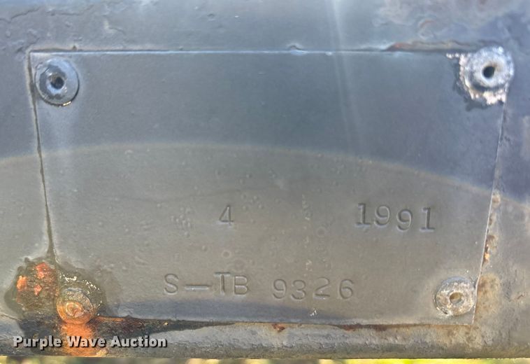 image for item EA7782 1991 Williams car carrier