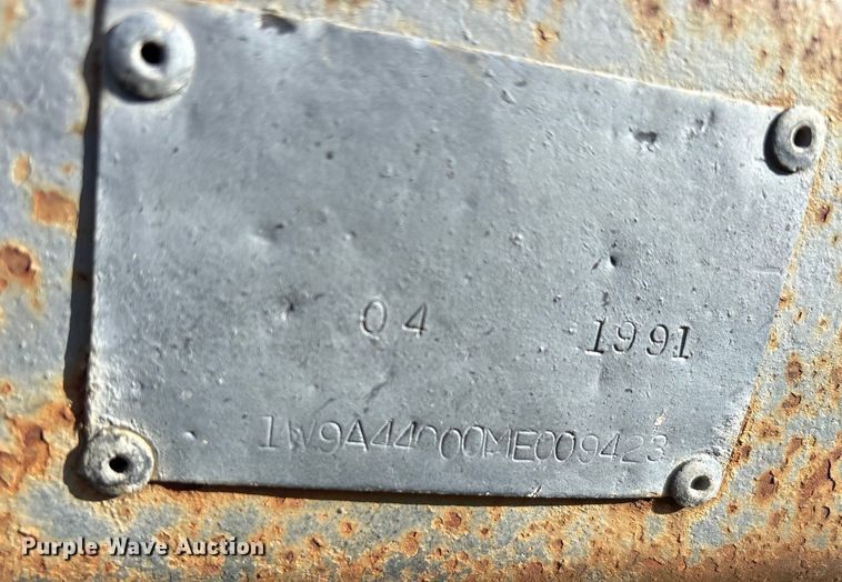 image for item EA7782 1991 Williams car carrier