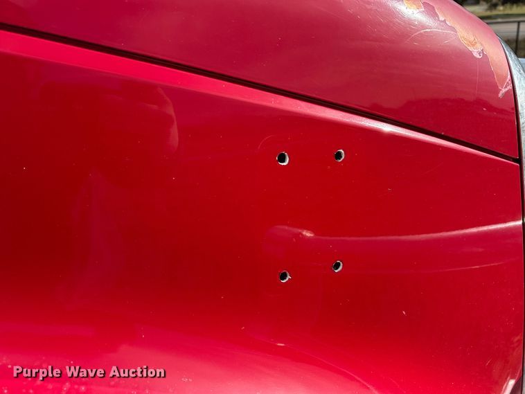 image for item EA7802 2009 International LF627 semi truck