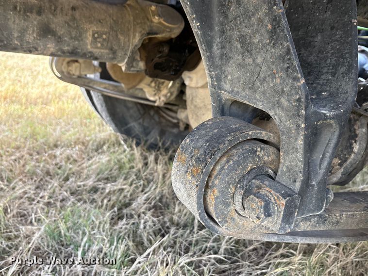 image for item EA7802 2009 International LF627 semi truck