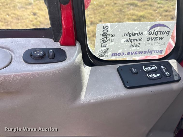 image for item EA7802 2009 International LF627 semi truck