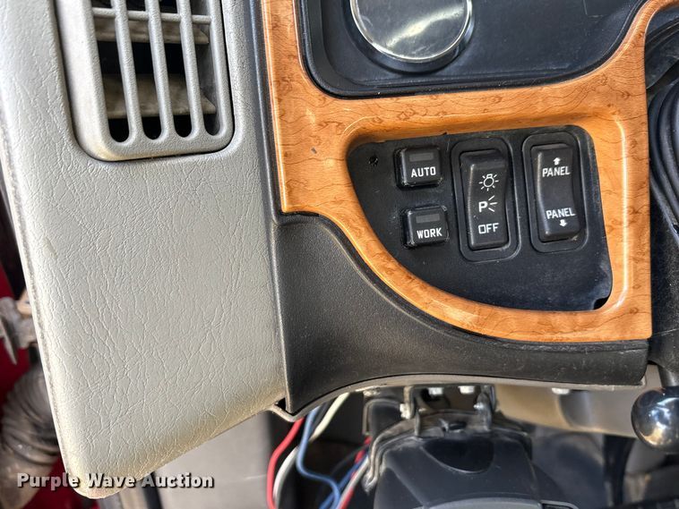 image for item EA7802 2009 International LF627 semi truck