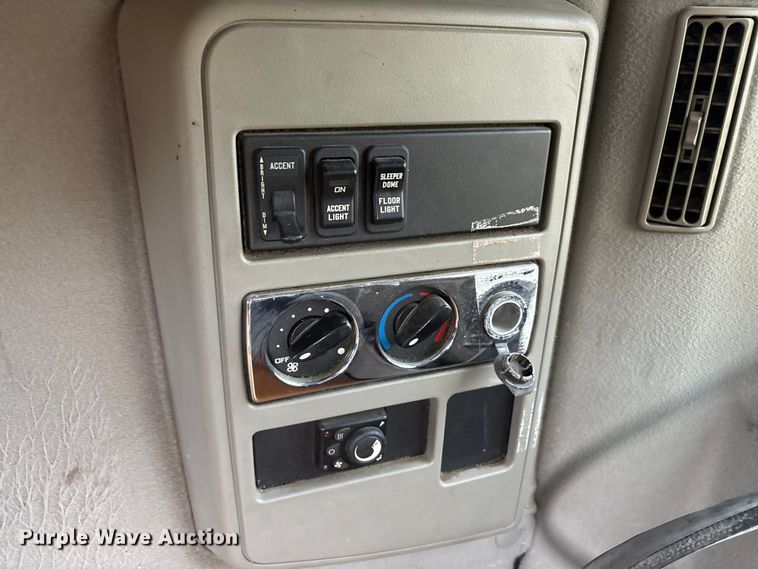 image for item EA7802 2009 International LF627 semi truck