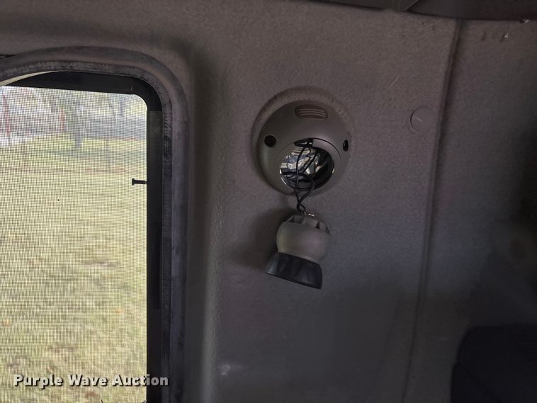 image for item EA7802 2009 International LF627 semi truck