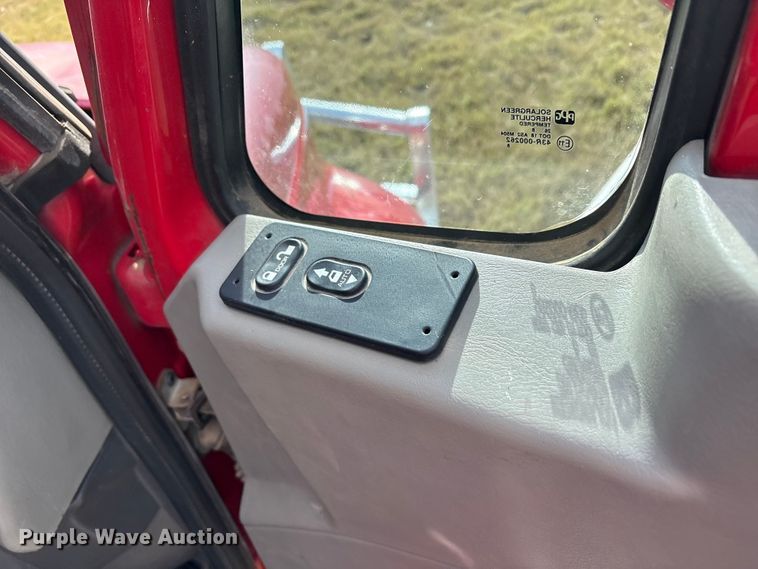 image for item EA7802 2009 International LF627 semi truck