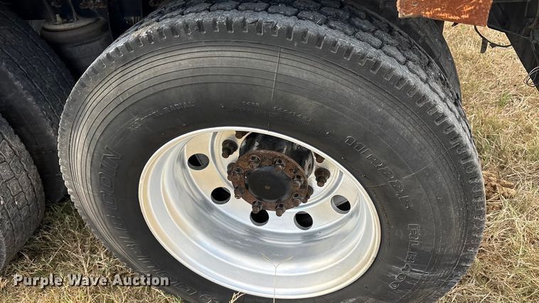 image for item EA7802 2009 International LF627 semi truck