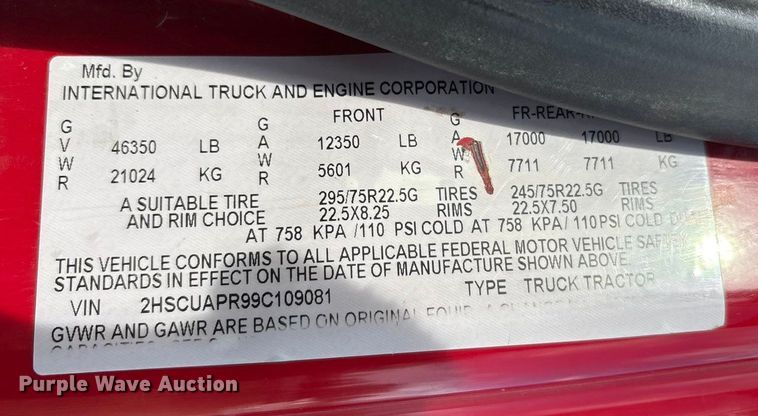 image for item EA7802 2009 International LF627 semi truck