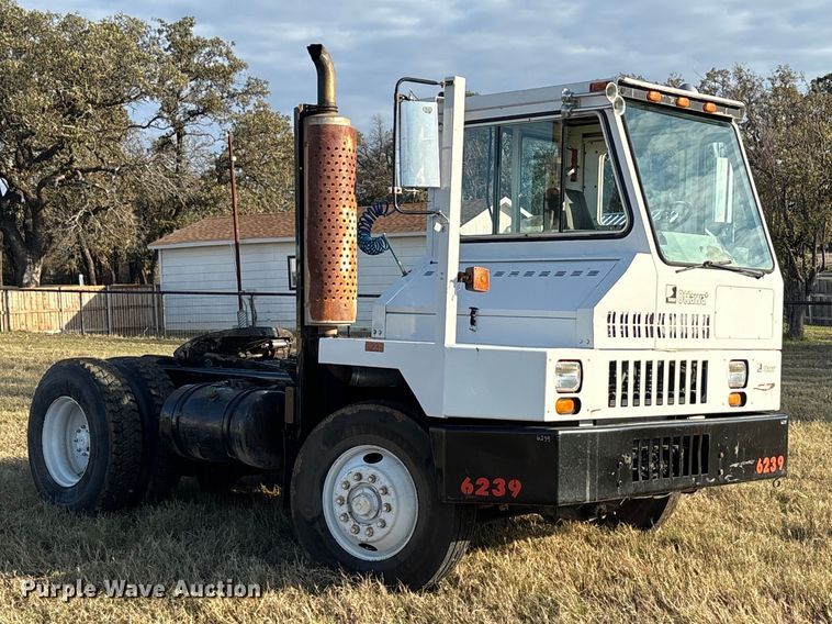 image for item EA7803 1997 Ottawa 30 yard truck