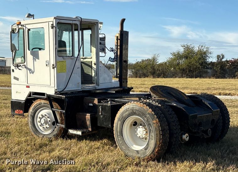 image for item EA7803 1997 Ottawa 30 yard truck